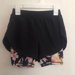 Old navy active girls go dry shorts. (M-8)